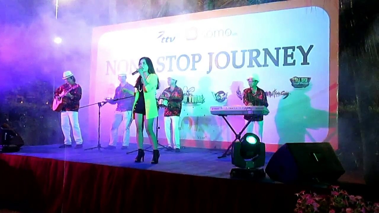 Ban nhạc Flamenco Tumbadora Biểu diễn tiệc Tất Niên tại Làng Du Lịch Bình Qưới