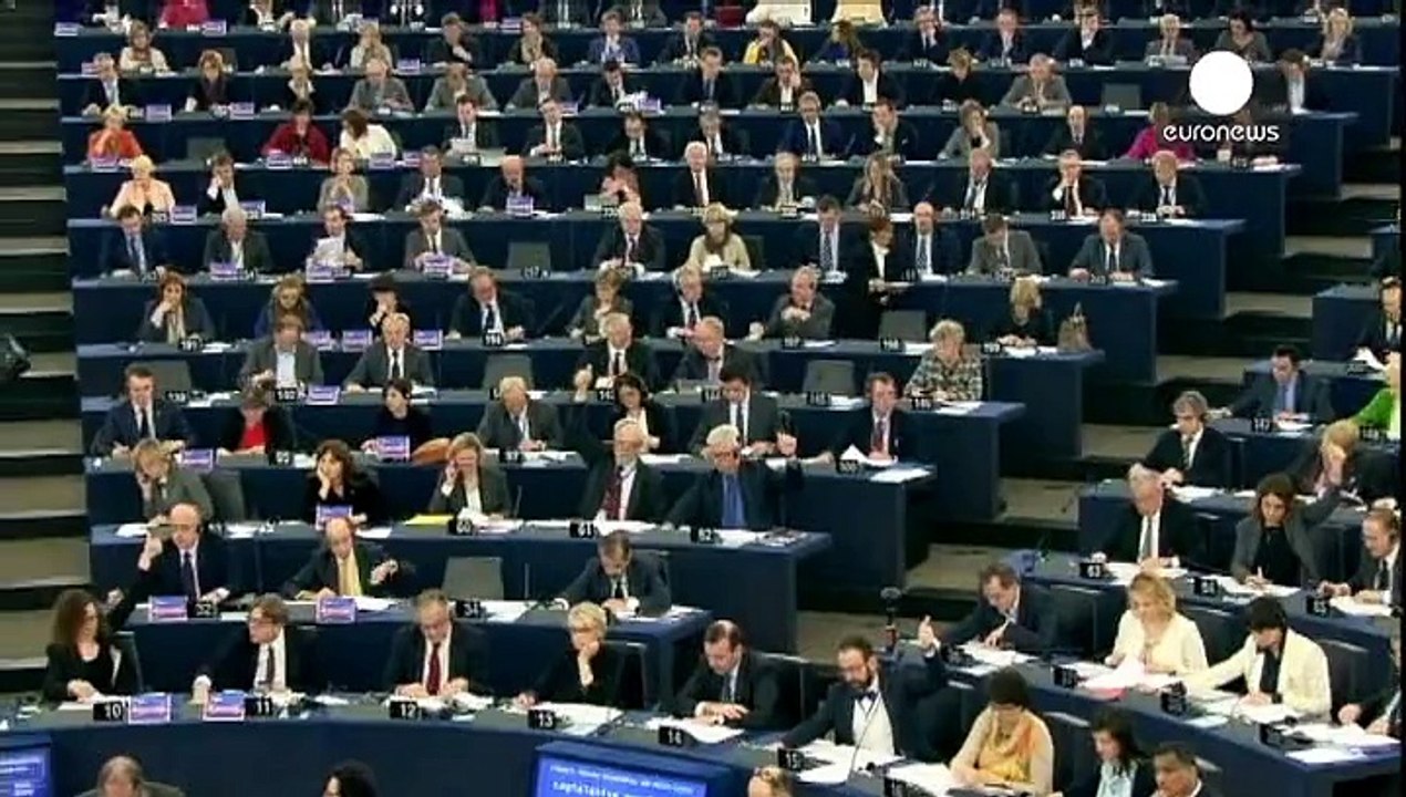 Les euro-députés plafonnent les frais de transactions par carte bancaire