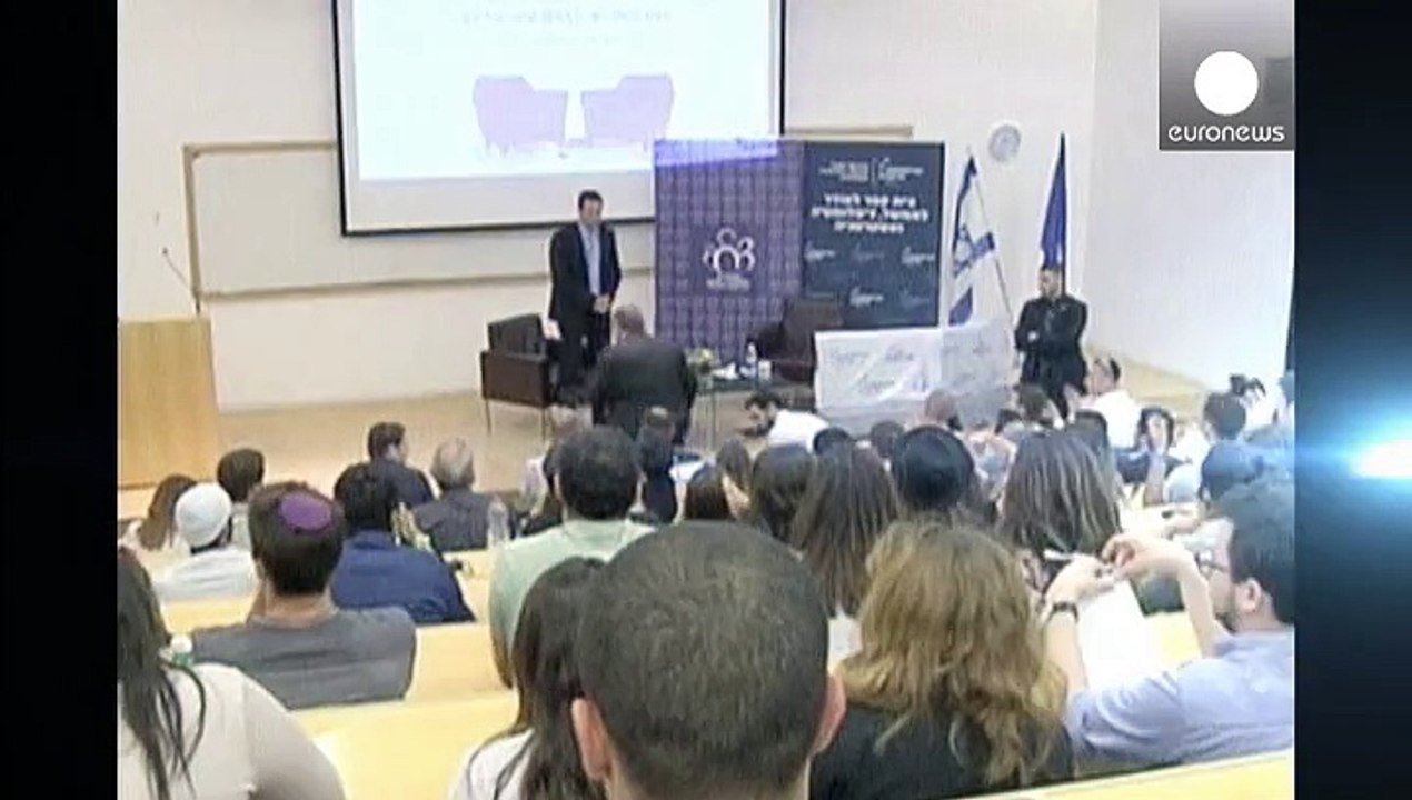 Lieberman choc: "agli arabi-israeliani che non stanno con noi taglierei la testa"