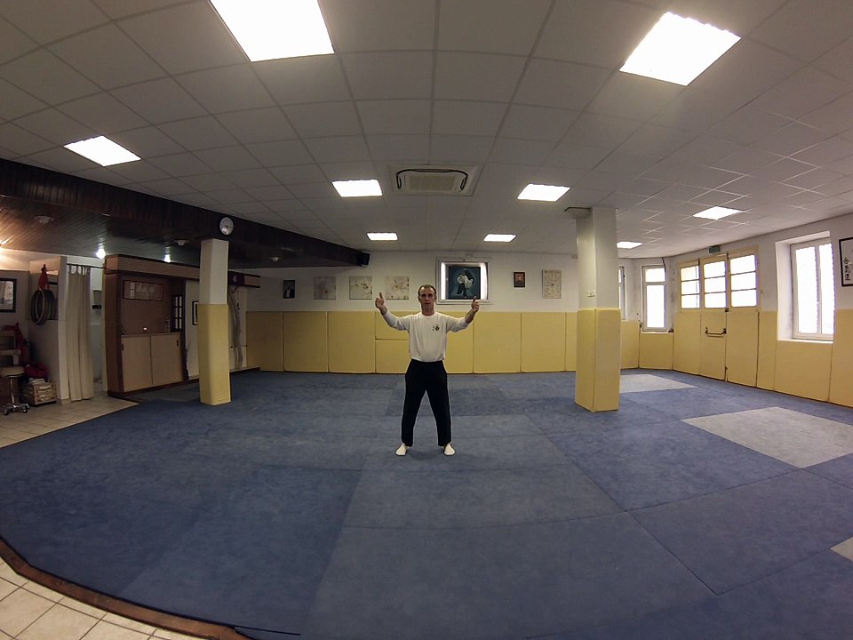 Enchainement Qi Gong Hunyuan exercice 4 Ouverture / Fermeture des 3 centres