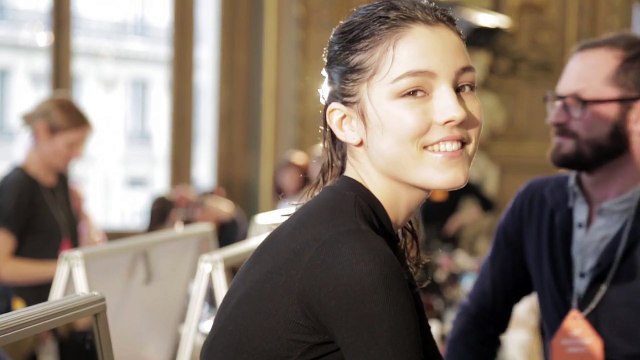 Les cheveux du défilé Stella McCartney par Eugene Souleiman