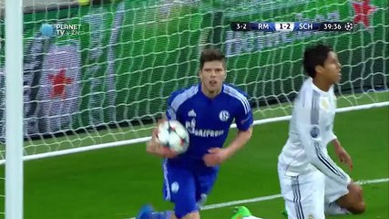 Huntelaar Goal Real Madrid 1 - 2 Schalke 04 10/03/2015 - Champions League