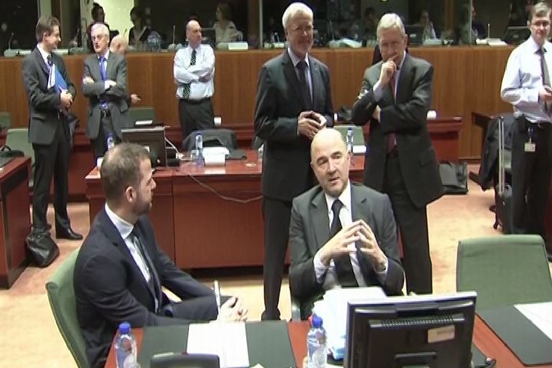 Ecofin da prórroga a Francia para corregir déficit