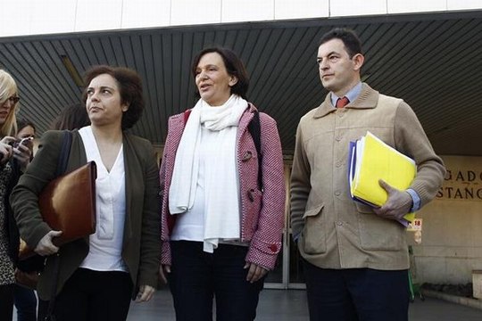 Podemos pide a Aznar que retire sus acusaciones