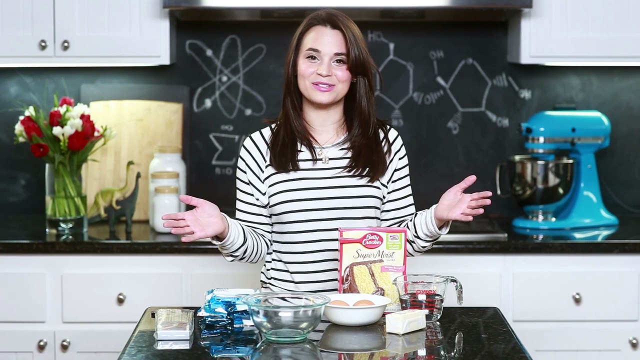 HOW TO MAKE A SCIENCE BEAKER CAKE - NERDY NUMMIES
