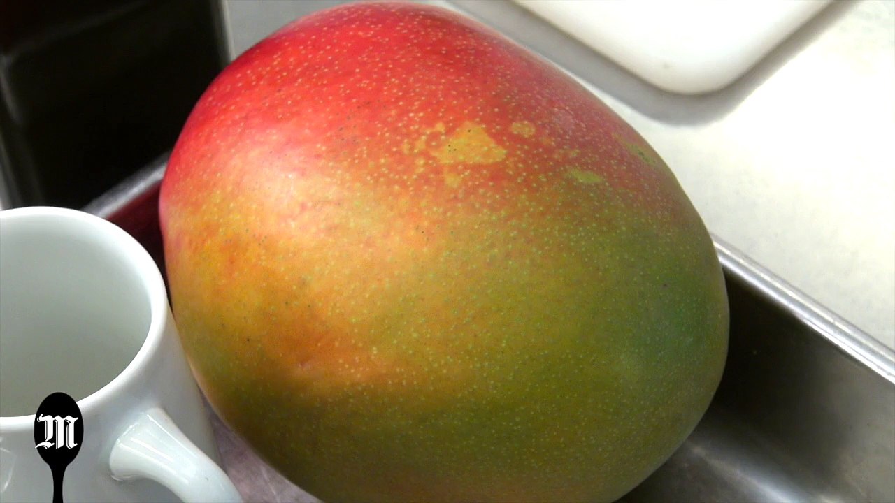 Astuce de chef : comment cuisiner le curcuma frais avec William Ledeuil  ?