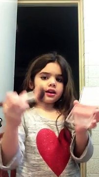 Makeup Tutorial by Little Danna