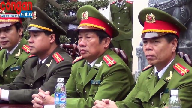Công an Nghệ An: Lễ giao nhận quân đợt 1 năm 2015