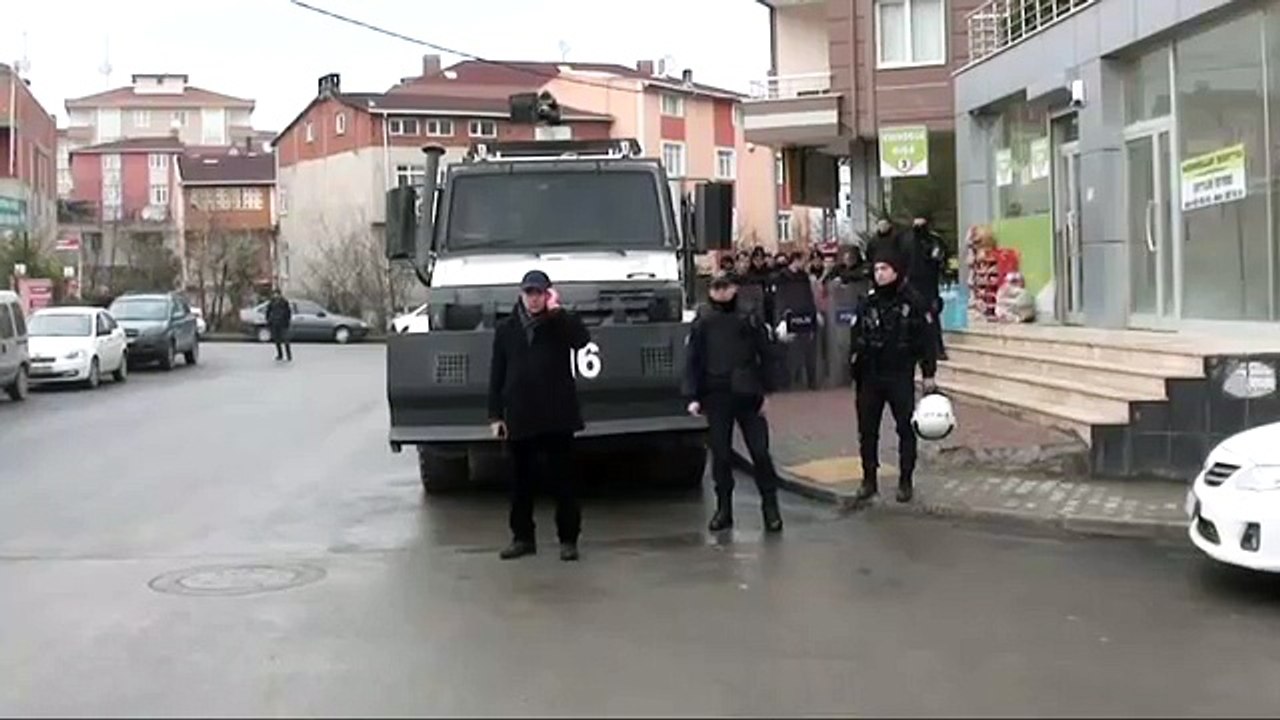 Berkin Elvan eyleminde polis saldırı