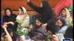 Dunya News - Karachi: MQM women supporters shed tears post-Rangers raid at Nine-Zero