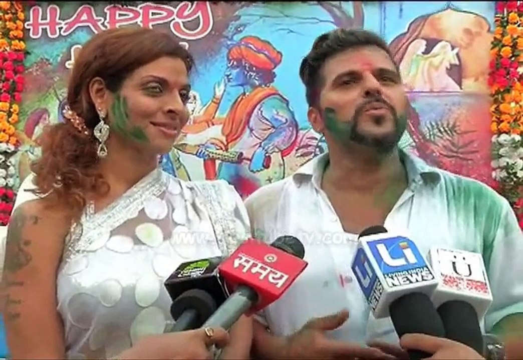 Tanaaz Irani & Bakhtiyaar Irani Wants To Beat "Tarak Mehta Ka Oolta Chasma", Must Watch Video!