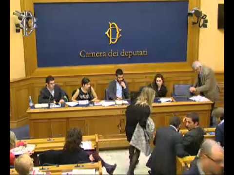 Roma - Buona scuola - Conferenza stampa di Nicola Fratoianni (10.03.15)