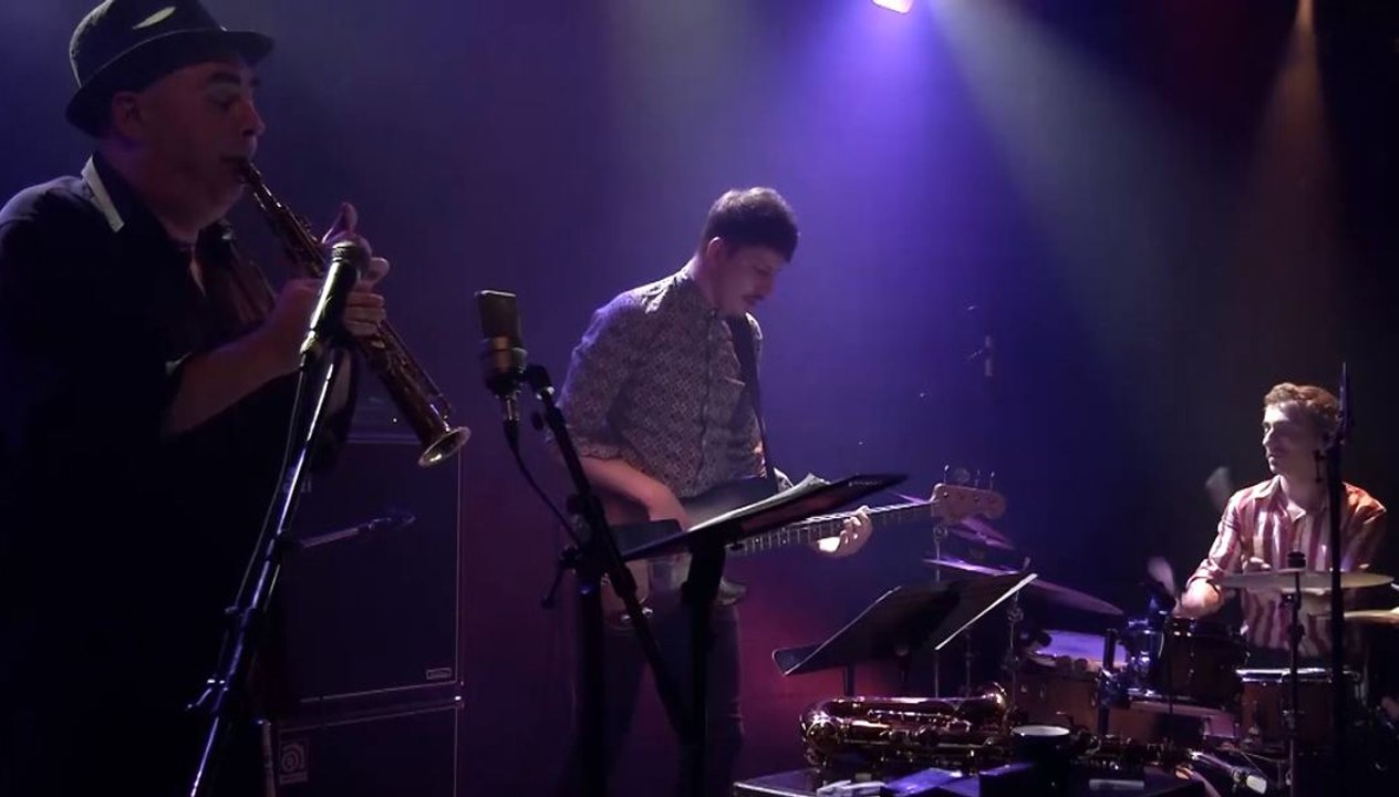 Kimono [EXTRAIT] - Live @ le Triton