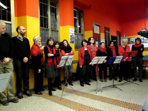 BENITO, BENITO / EL DIO DEL VILAN / PRIMA CHE SE CANTAVA BANDIERA ROSSA (CORO INGRATO)