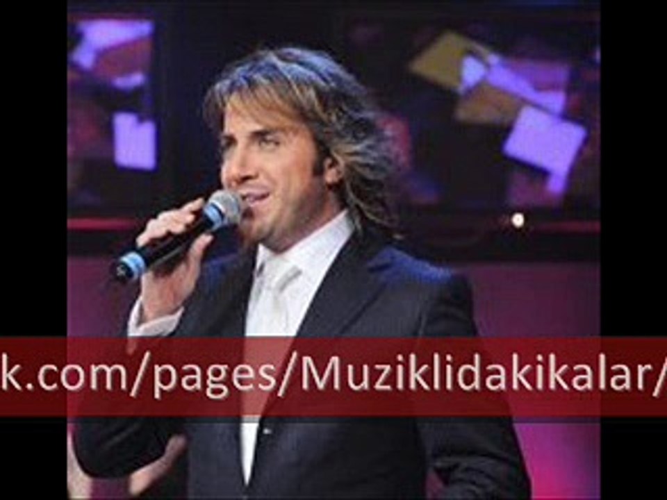 Gökhan Sezen - Gönlümün Şarkısını Gözlerinde Okurum