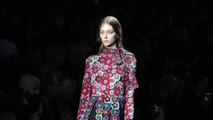 Interview de Maria Grazia Chiuri au défilé Valentino automne-hiver 2015-2016