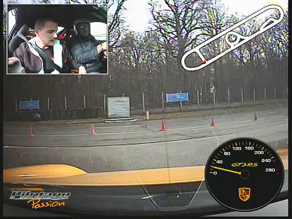 Votre video de stage de pilotage B057070315PIPA0015