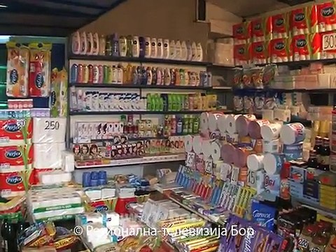 Sve manje prodavaca na buvljaku, 11. mart 2015. (RTV Bor)