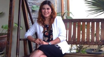 Koca Bulmak İsteyen Kadın, Evini Kendisiyle Birlikte Satışa Çıkardı