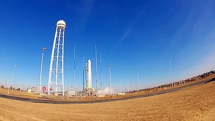 IMAGES INSOLITES ! Le lancement d'une fusée filmée avec une Go Pro !