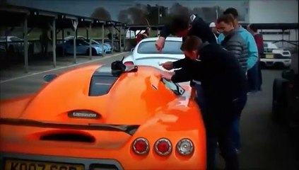 le propriétaire d’une Koenigsegg CCX R à laisser les clés à l'intérieur