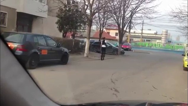 Des talons hauts pour la première fois de sa vie