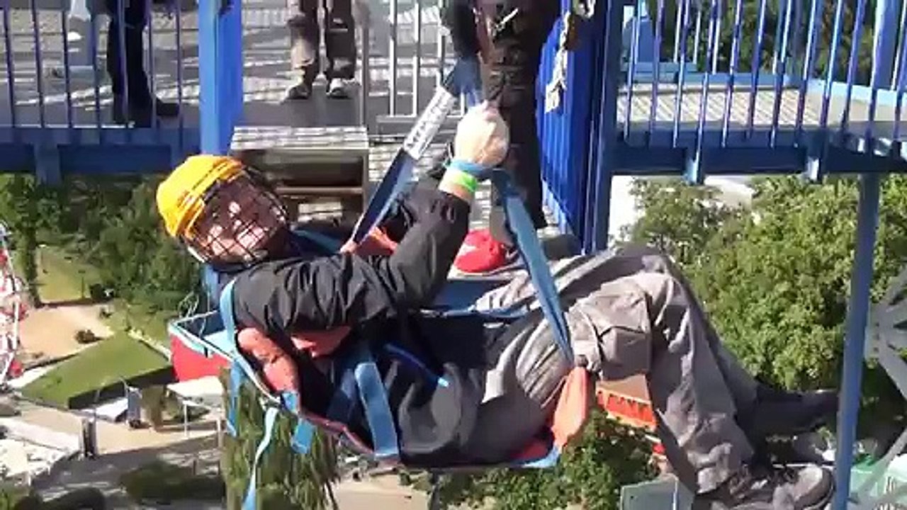 INSOLITE ! Nouvelle attraction de dingue ! A découvrir sans tarder !