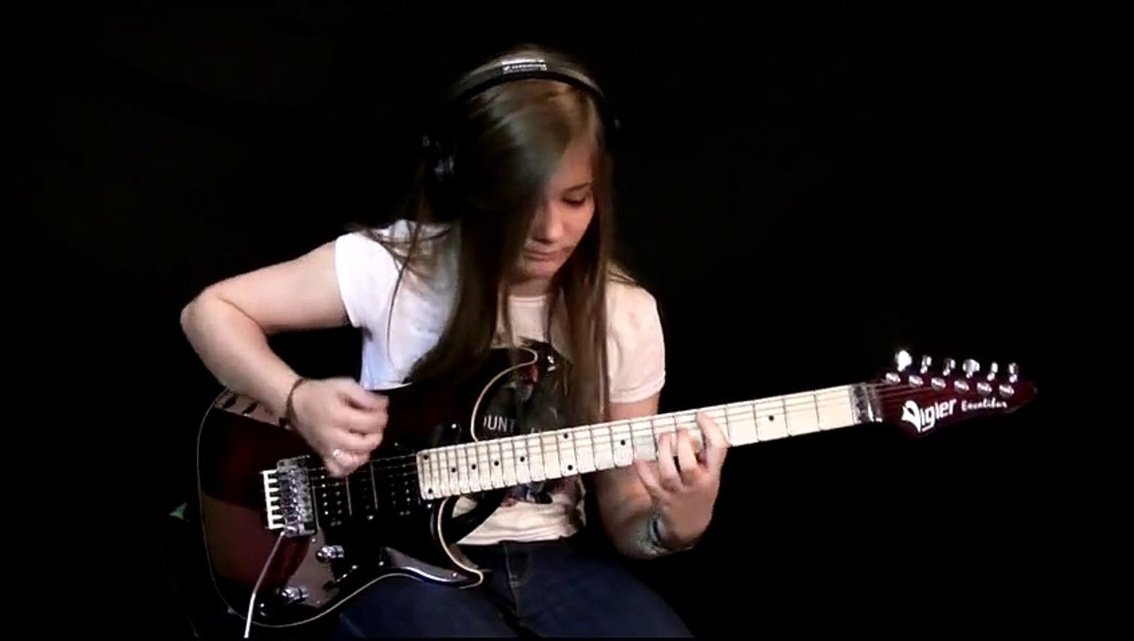 BLUFFANT ! Une fille de 15 ans reprend Pink Floyd à la guitare