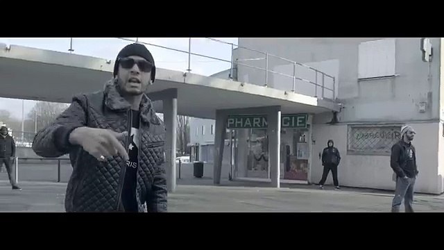 WORMS T - B.O.B.O.C.H ( CLIP OFFICIEL )