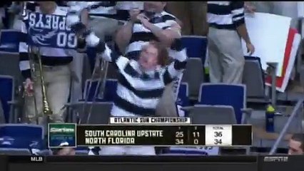 Un fan de North Florida bon pour l'asile de fou!!