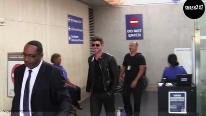 下载视频: Robin Thicke & Pharrell Williams: Jetzt müssen sie tief in die Tasche greifen!