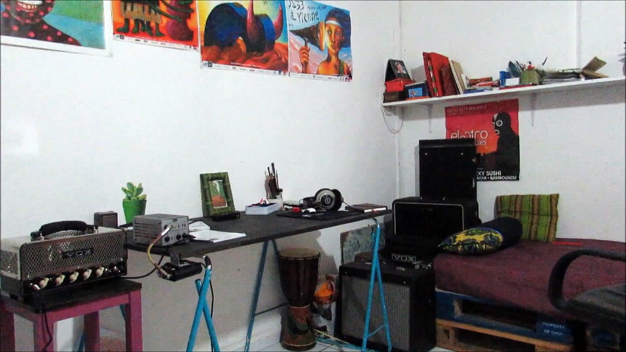 AC / DC Cover - You shook me all night long