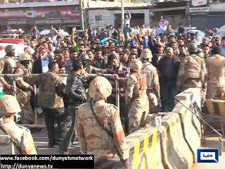 Dunya News - Rangers raid MQM headquarters, seize heavy weapons