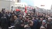 Uçk Savaş Gazileri Kosova Başbakanlık Binası Önünde Protesto Düzenlendi