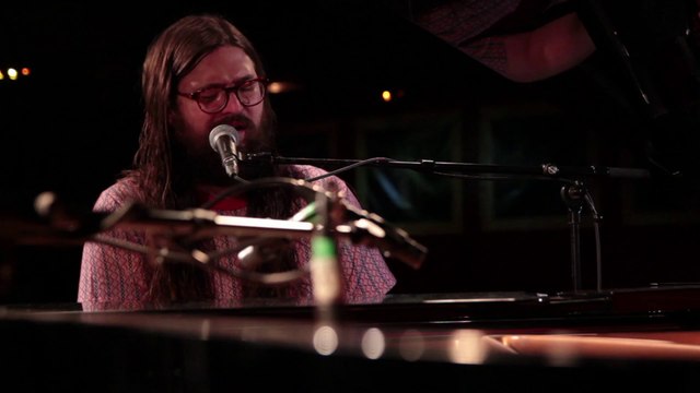 Matthew E. White : Feeling Good Is Good Enough (FIP Session)