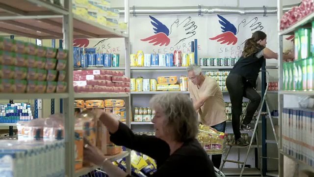 Twinkle Twinkle pour Secours populaire français - lutte contre la pauvreté, «Il n'y a pas de petits ni de grands bénévoles» - mars 2015