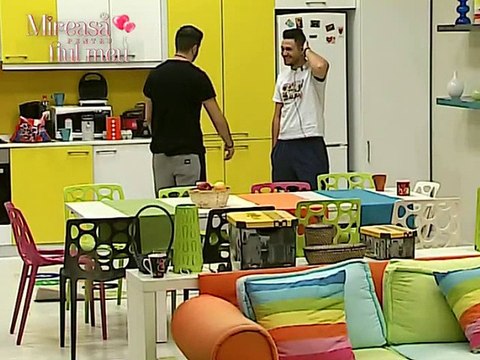 din casa baietilor....marinica 2015-03-11 17-24-00-719