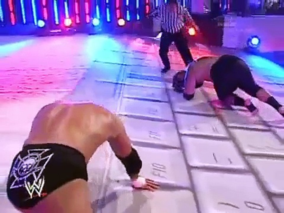 Cyber Sunday 2007 Triple h vs Umaga [Español Latino]