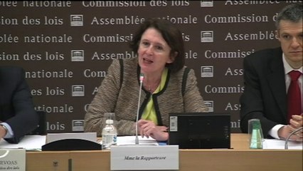 Le petit cours magistral (et féministe) d'une députée socialiste