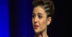 SİYAD Ödülleri Gecesine Gonca Vuslateri'nin Gözyaşları Damga Vurdu
