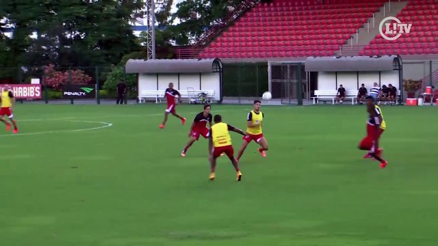 Pacotão de habilidade! Pato dá chapéu, Ceni marca e Ganso faz golaço