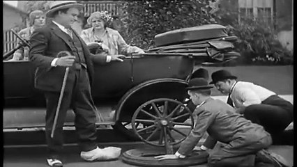 Laurel & Hardy: Perfect Day (1929) - Trailer