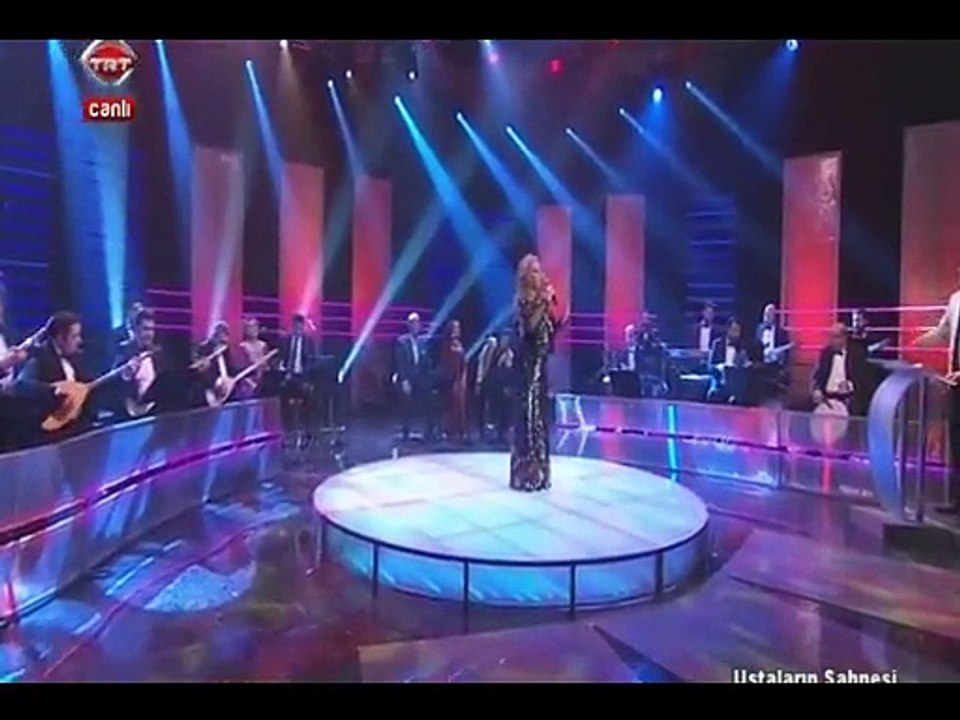 Bedia AKARTÜRK-Yarim İstanbul'u mesken mi tuttun-Şef:Ömer Hayri UZUN