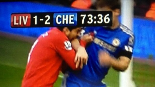 Luis Suarez All 3 Bites ~ Luis Suarez Bites Players Compilation