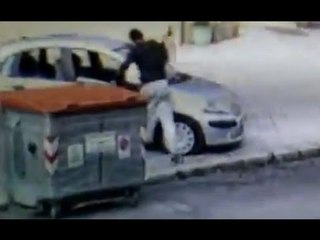 Gallipoli (LE) - Danneggia auto dell'ex socio con fucile da sub (11.03.15)