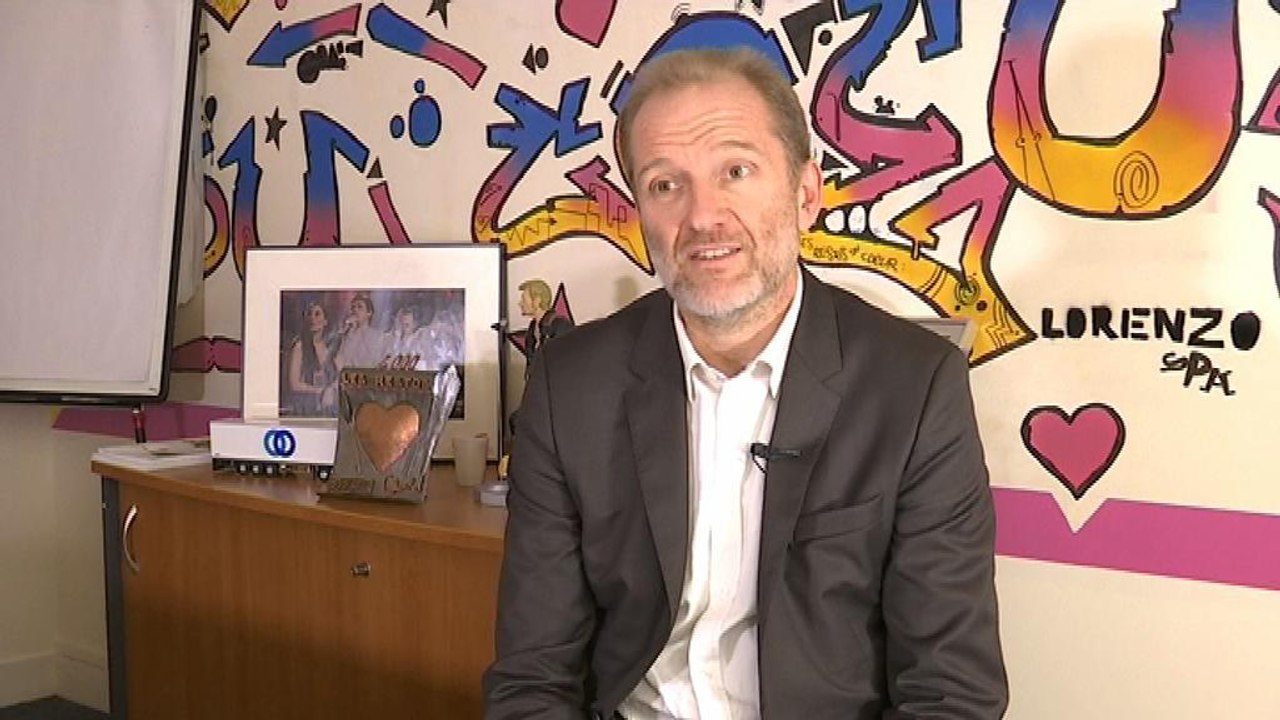 Polémique sur la chanson des "Enfoirés": "une profonde injustice", juge le président des Restos du cœur