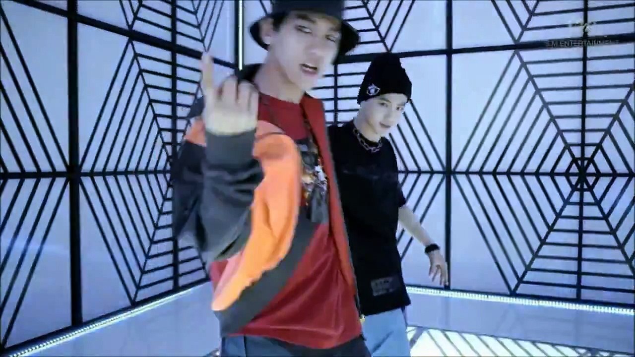 EXO《Call Me Baby》FMV 2015 COMEBACK Music Video [EXO PLANET #2 – The EXO`luXion –]