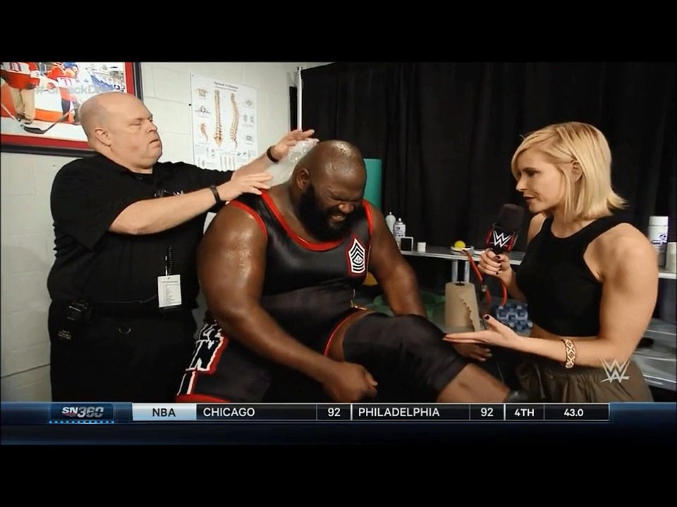 Renee Young interviews Mark Henry (12-3-15)