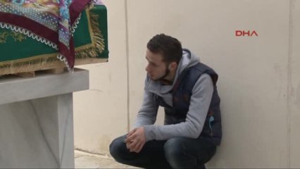 Eşi Tarafından Öldürülen Kadın Son Yolculuğuna Uğurlandı