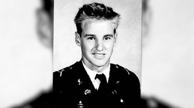 Owen Wilson is in Fashion as Our #TBT Throw Back Thursday